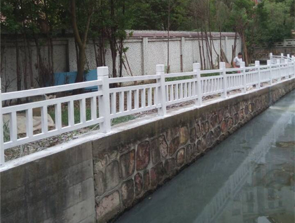 泗县无锡火车南站某水闸仿石栏杆